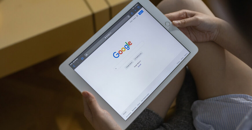 Busca por crédito atinge recorde no Google; veja como aumentar o score