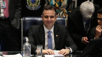 Grupo do Senado sobre inteligência artificial sugere multa de até R$ 50 milhões para vazamento de dados