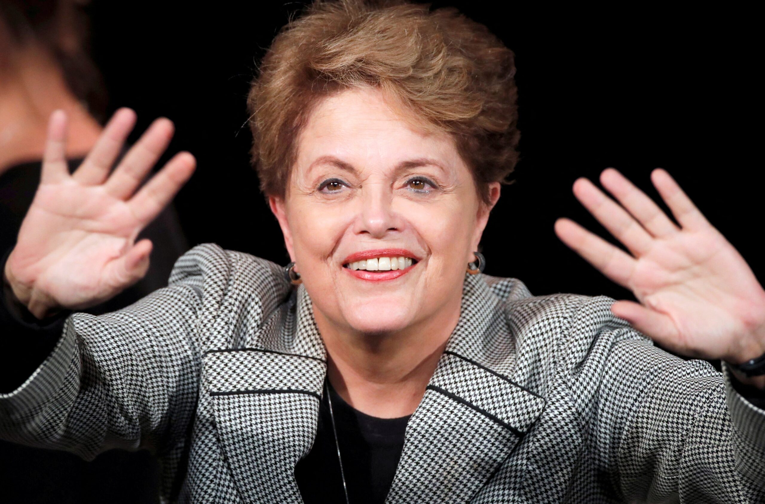 Dilma é confirmada como nova presidente do banco do Brics; mandato vai até julho de 2025 Dilma é confirmada como nova presidente do banco do Brics; mandato vai até julho de 2025