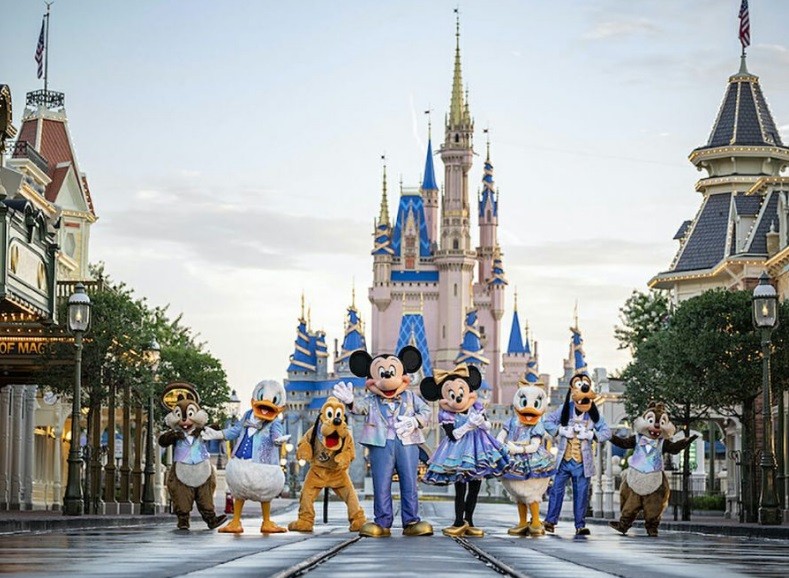 Disney anuncia primeira rodada de demissões, diz jornal Disney anuncia primeira rodada de demissões, diz jornal