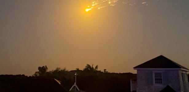 Explosão de foguete da SpaceX espalha destroços por EUA e Caribe