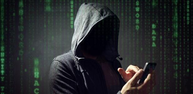 Como saber se tem alguém espionando seu celular? Descubra em 4 passos Como saber se tem alguém espionando seu celular? Descubra em 4 passos