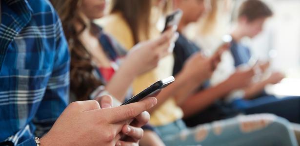 'Crianças não devem ter rede social antes dos 16 anos', defende autor