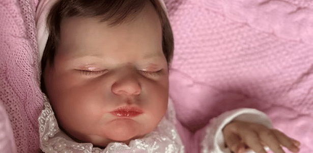 Bebês reborn estão em todo lugar ou é ilusão de redes sociais?