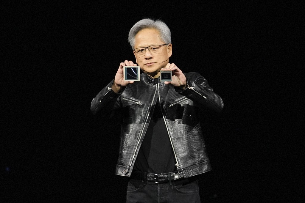 CEO da Nvidia enriquece R$ 33 bilhões e supera Bernard Arnault em ranking de bilionários