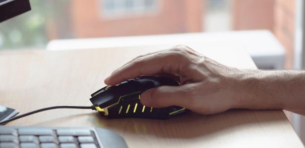 IA deve tornar mouse e teclado dispensáveis, diz CEO da Lenovo