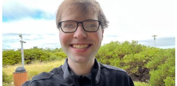 Jovem receberá R$ 1,3 bi para trabalhar na Meta, empresa de Zuckerberg