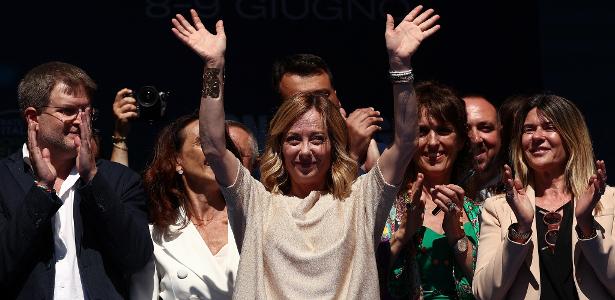 Site que forjava nudes de mulheres é fechado na Itália