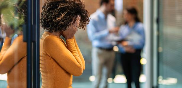 IA prometeu te dar mais tempo livre, mas está entregando burnout