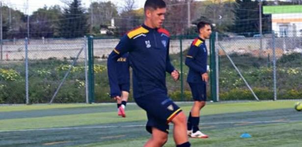 IA que caça 'novo Neymar' leva 1º brasileiro para clube da Europa