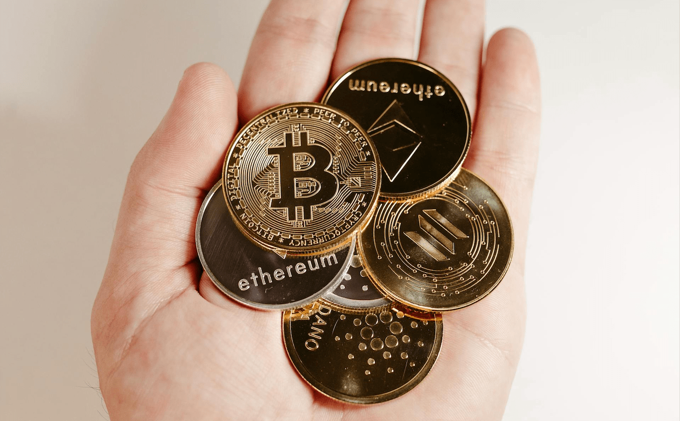 Bitcoin, Ethereum e outras 6 apostas do mercado cripto para outubro