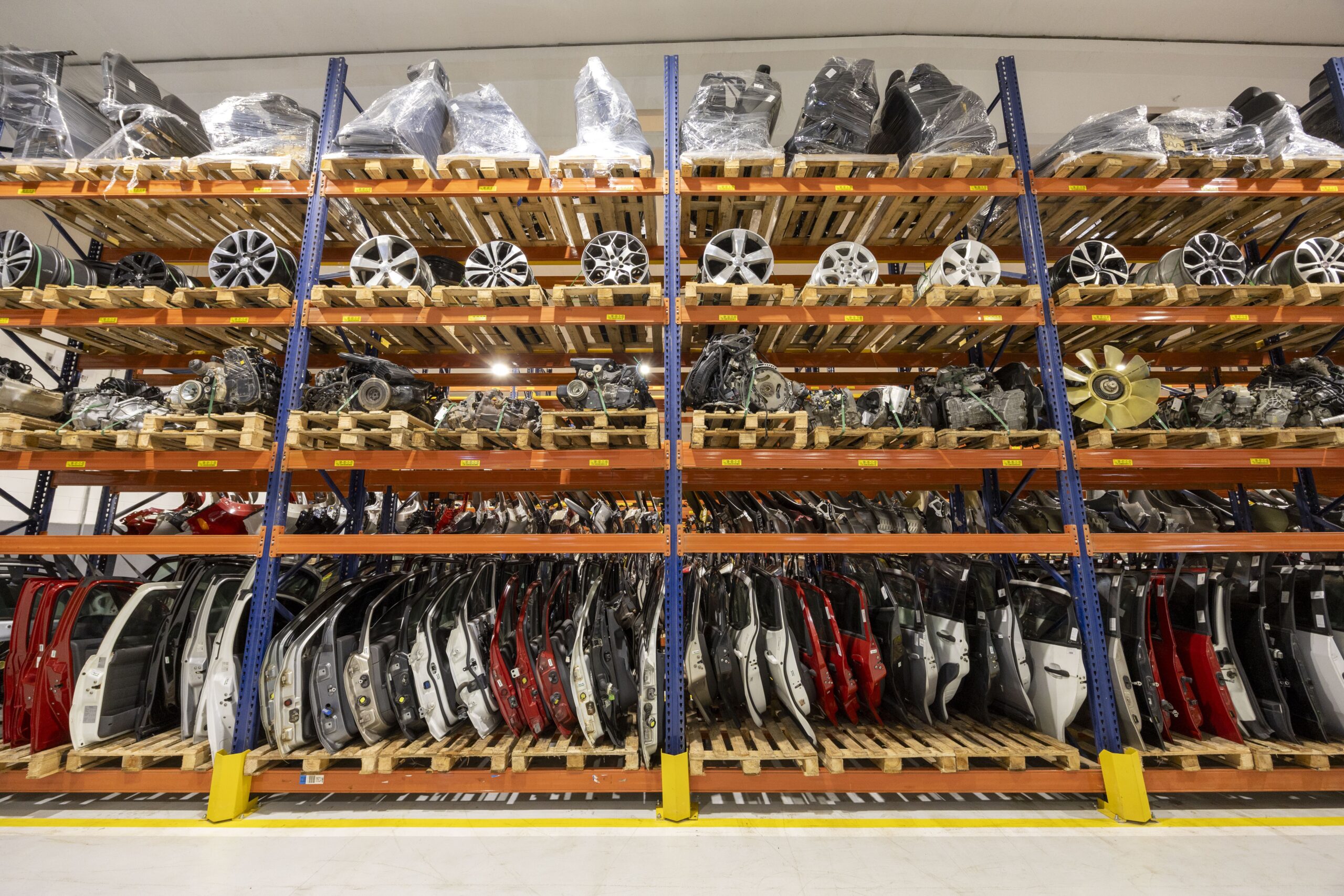 'Desmanche legal' da Stellantis, dona da Fiat, chega a 9 mil peças reaproveitadas em 6 meses