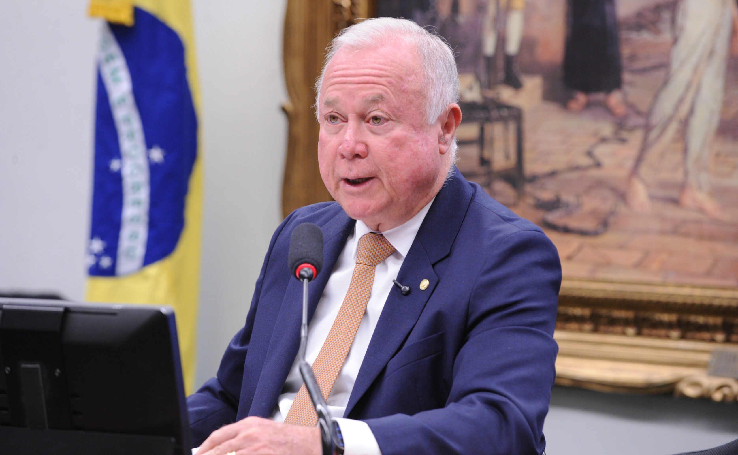 Escala 6x1: entenda principais pontos e diferenças entre textos do Congresso e do governo