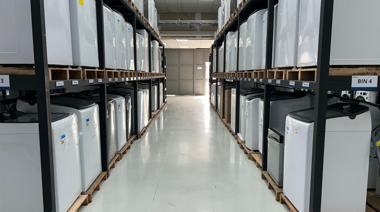 Após fechar fábrica na Argentina, Whirlpool anuncia 200 vagas de emprego em unidade do Brasil