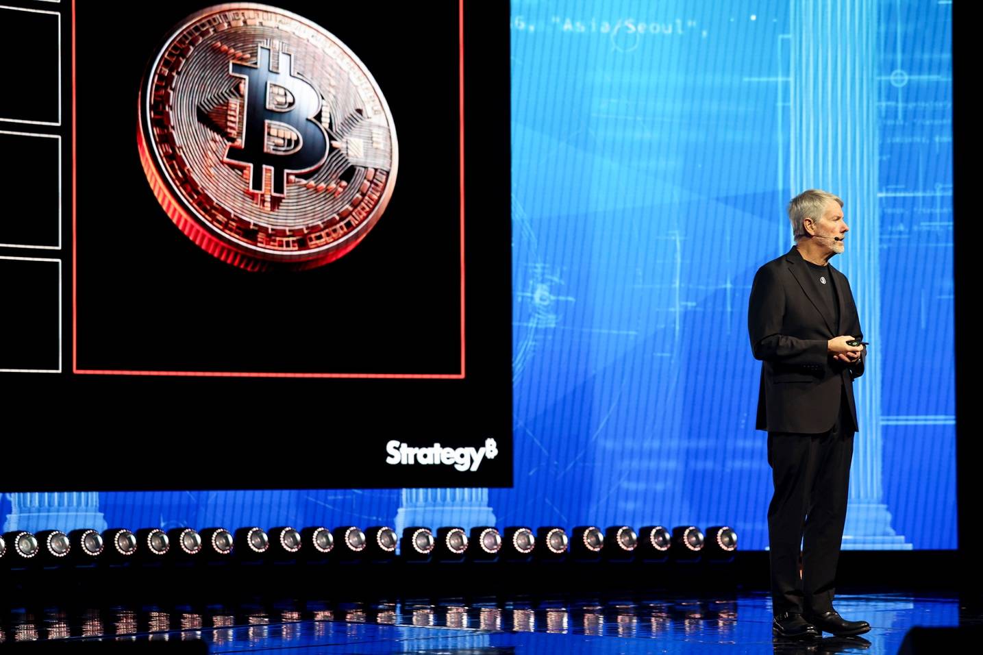 A “máquina” engasgou? Dúvidas sobre a Strategy abalam o mercado de Bitcoin