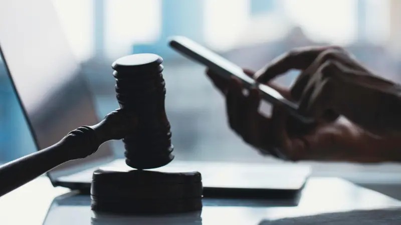 A tentativa 'invisível' de manipular a Justiça com IA que preocupa tribunais pelo Brasil: 'É só a ponta do iceberg'