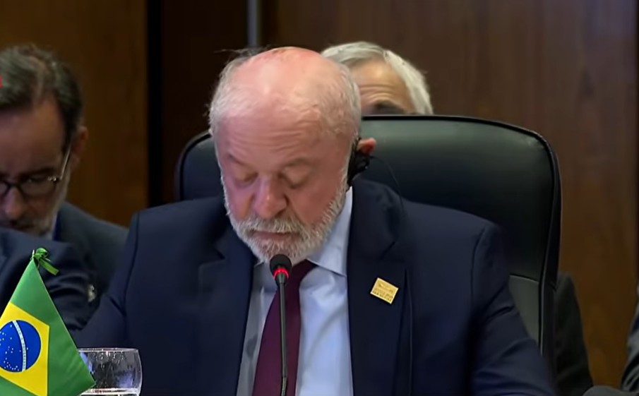 No Mercosul, Lula diz que 'ninguém é dono da América do Sul' e que vai disputar reeleição para 'garantir' democracia no Brasil