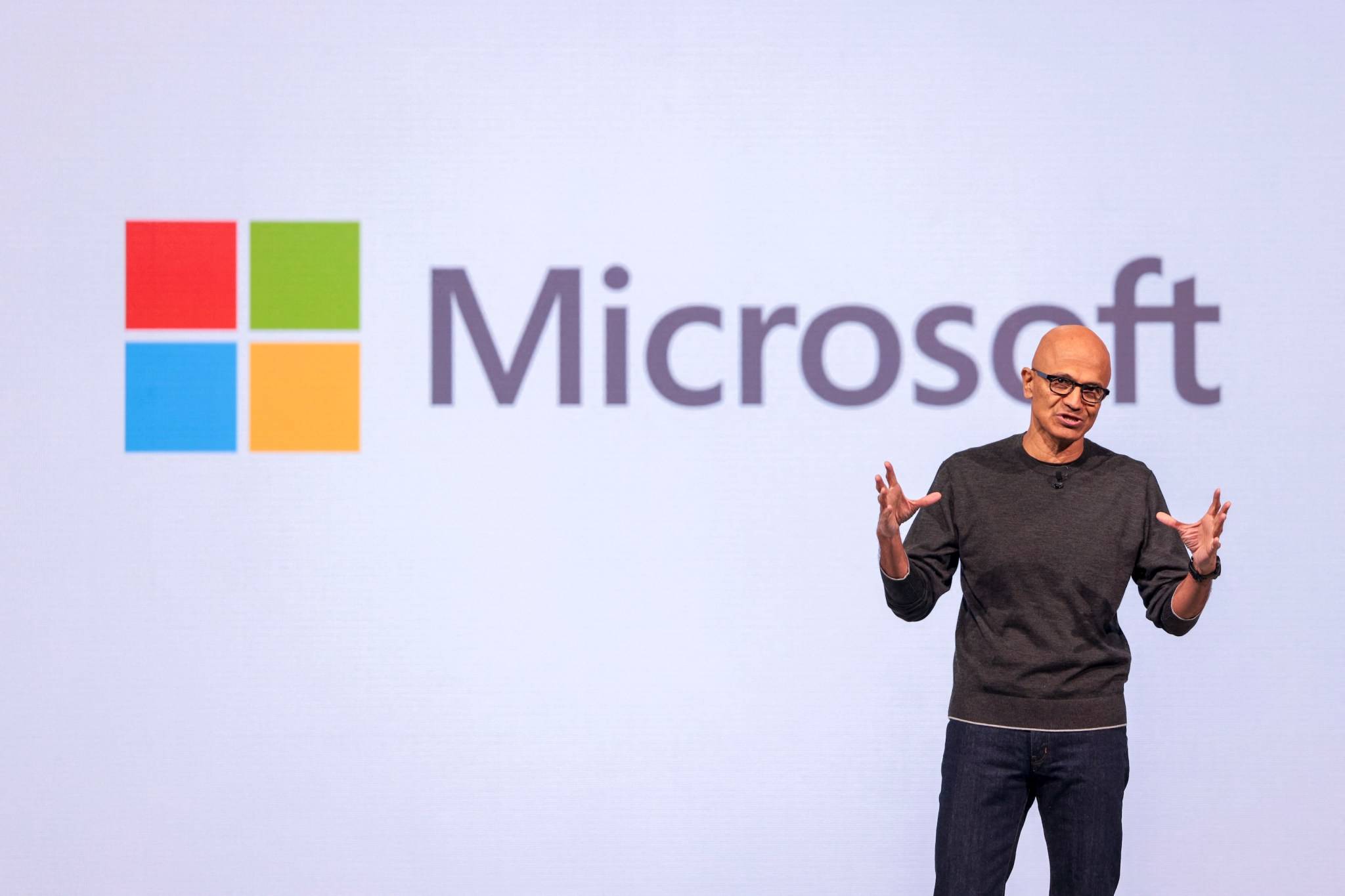 A nova aposta da Microsoft: ser o “canivete suíço” da IA corporativa