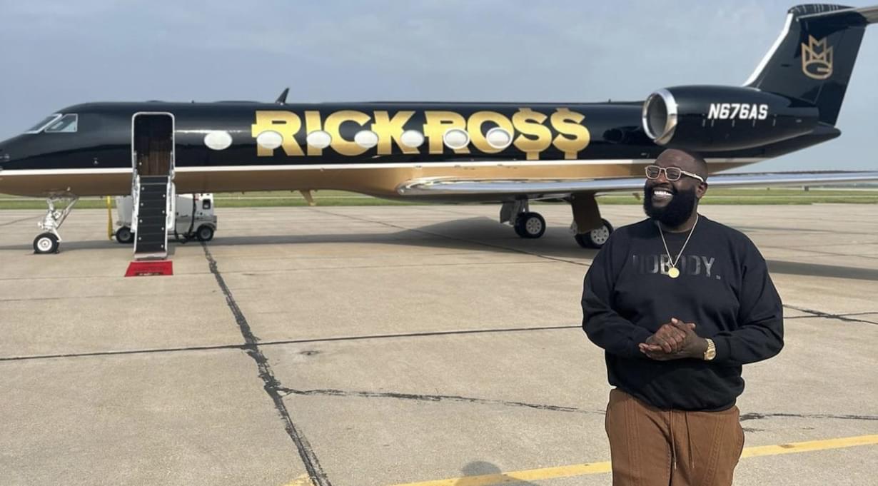 rick ross compra avião