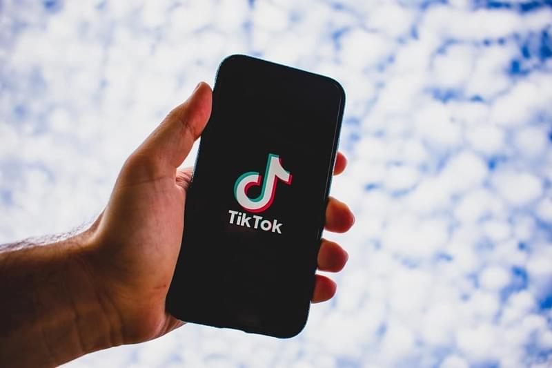 Como Criar Vídeos Virais do TikTok 10 Dicas e Truques para Aumentar Seu Alcance