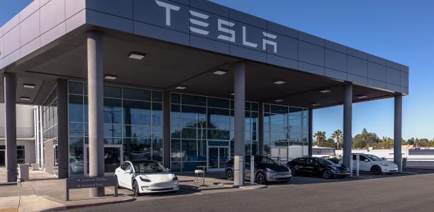Tesla apresentou dados enganosos sobre sistema de condução autônoma
